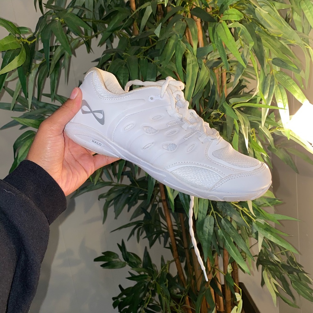 Infiniti Cheer Shoes